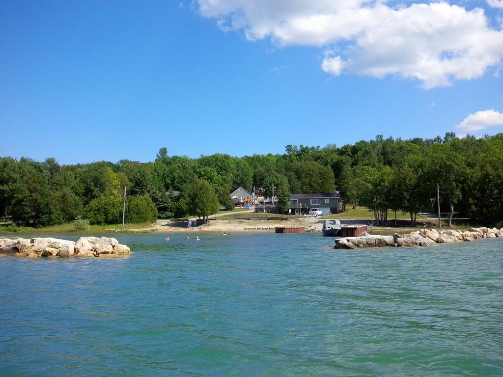 Bayshore Cottages Wiarton Εξωτερικό φωτογραφία