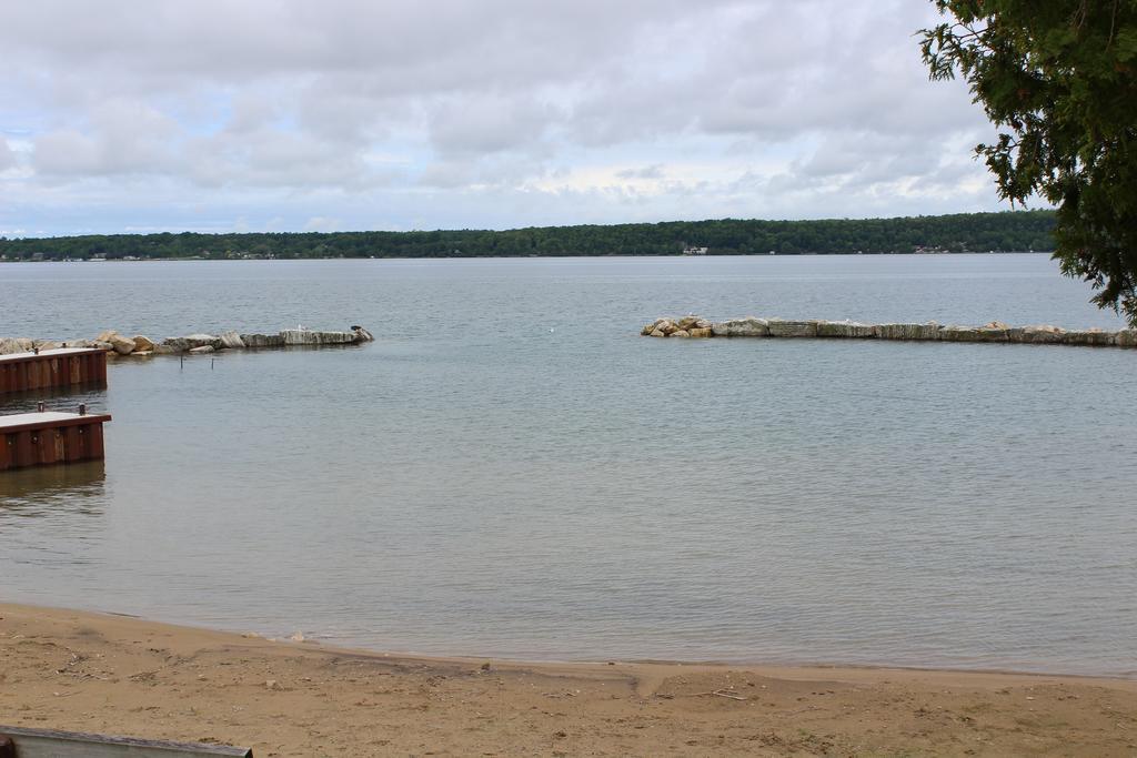 Bayshore Cottages Wiarton Εξωτερικό φωτογραφία